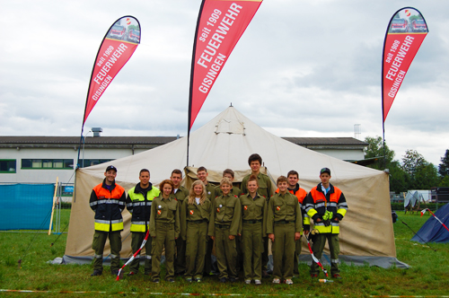 jugend zeltlager gruppe